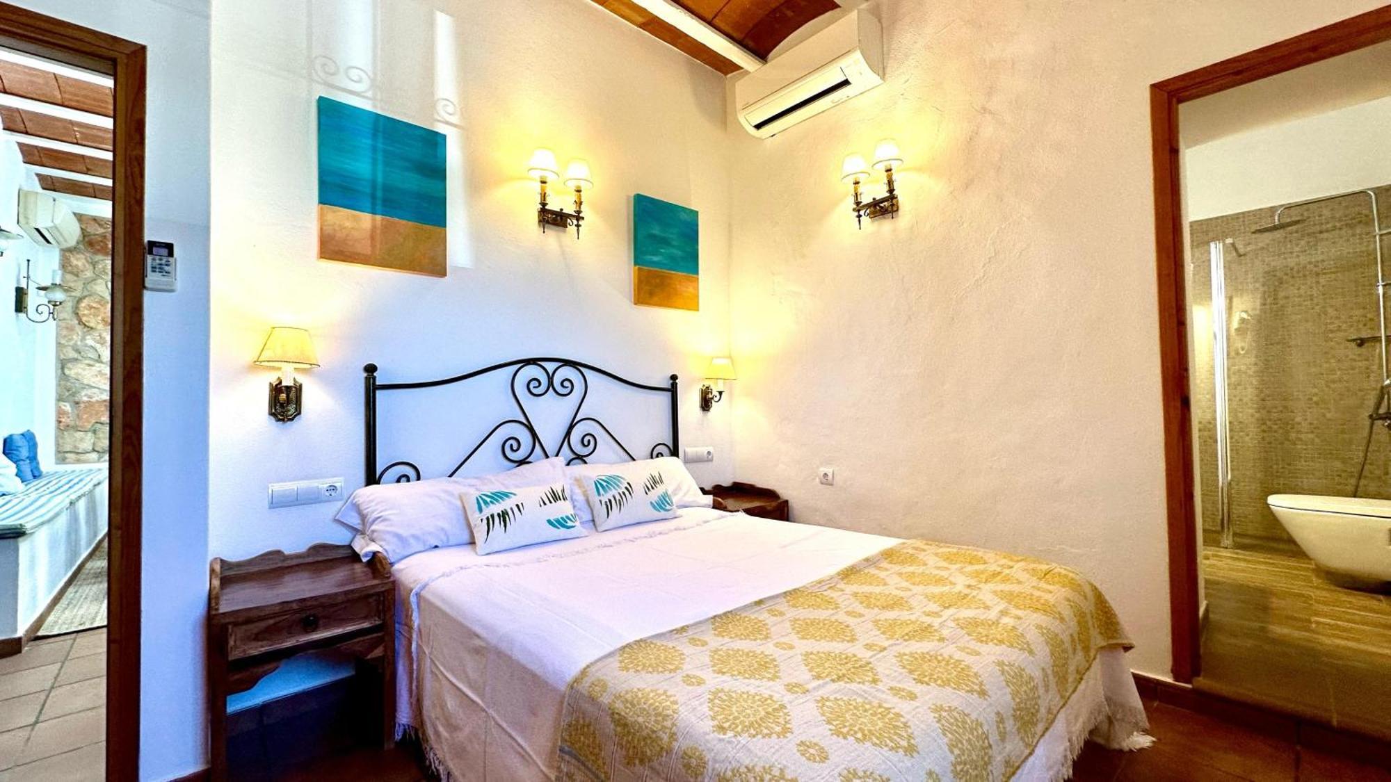 Casa Can Lluc Con Piscina, Jardin Y Vista Al Campo Sant Miquel de Balansat Eksteriør billede